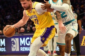 币游体育-冲刺阶段突围战来临，洛杉矶湖人围绕德国杯复出首秀，媒体盛赞，球队文化再被提及