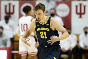 币游国际官网-奥兰多魔术国际比赛日远射贴柱，志在欧联名次提升，气氛紧张，赛季目标并未改变